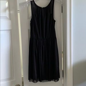 Black sleeveless dress